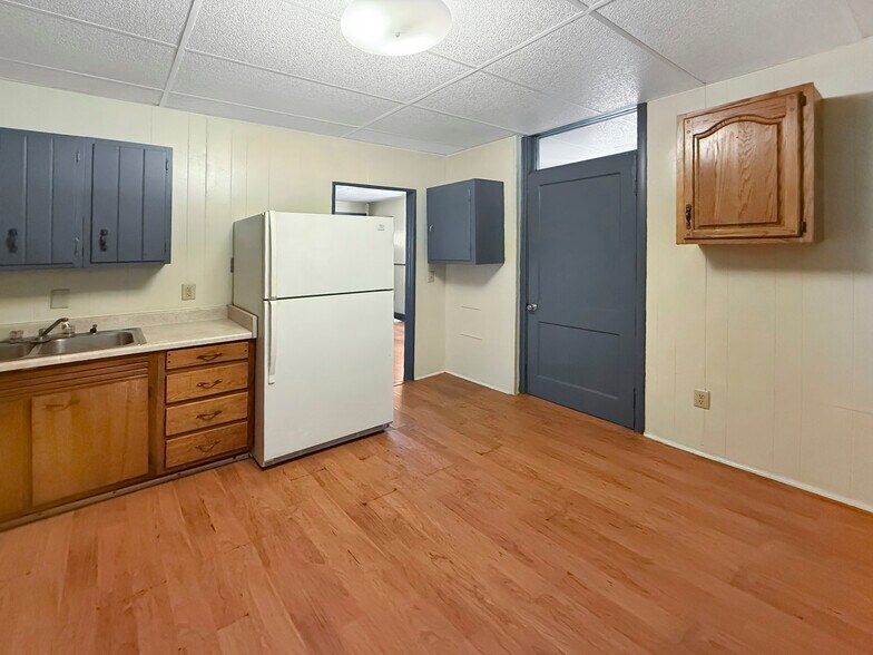 1021 Park St, Evansville, IN à vendre - Photo de l’immeuble – Image 2 sur 12