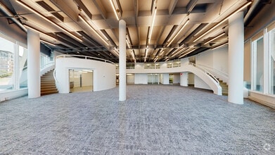 1 Landmark Sq, Stamford, CT à louer Numérisation 3D Matterport– Image 1 sur 9