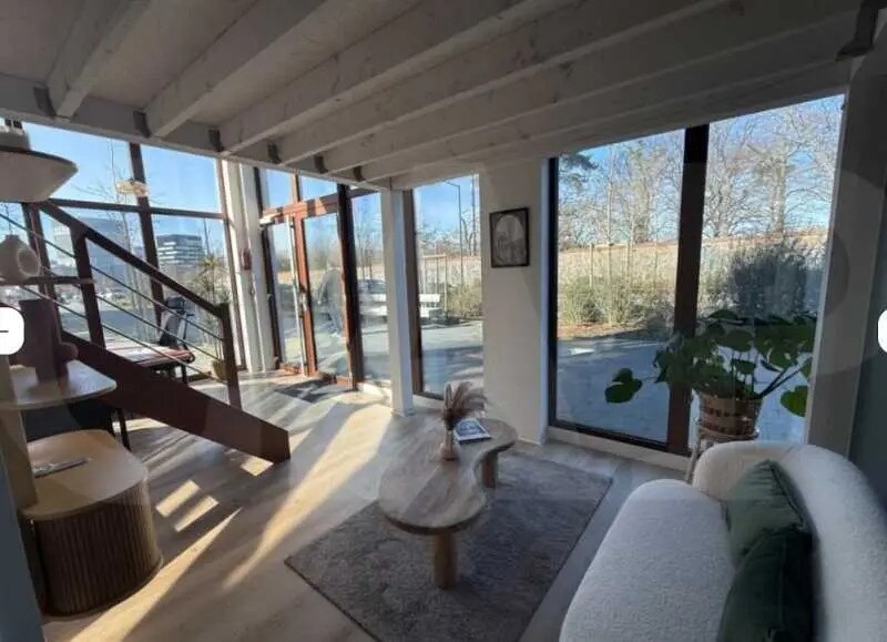 Bureau dans Saint-Jacques-de-la-Lande à vendre - Photo de l’immeuble – Image 1 sur 5