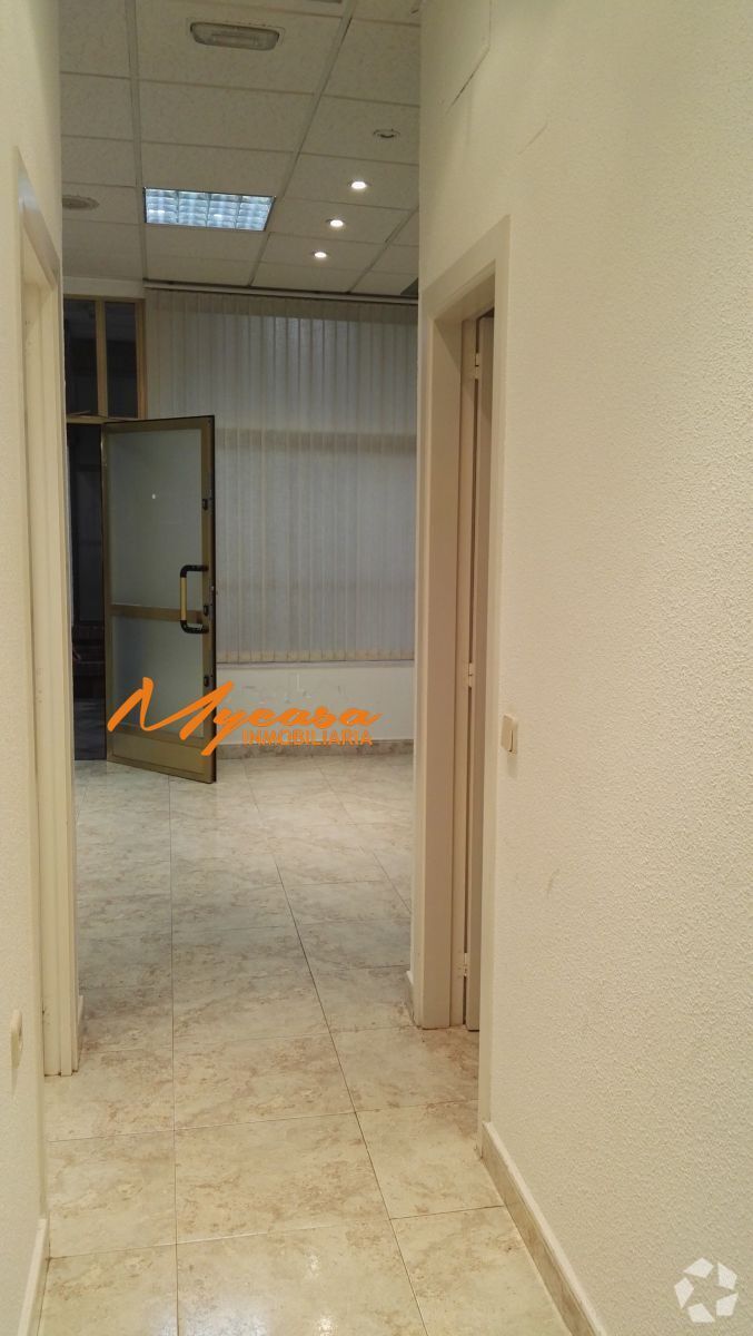 Immeuble residentiel dans Villaviciosa de Odón, Madrid à vendre Photo intérieure– Image 1 sur 2