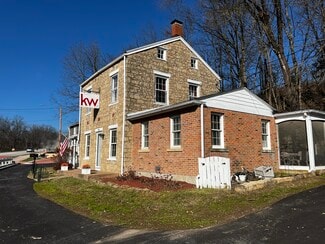 Plus de détails pour 809 Spring St, Galena, IL - Spécialisé à vendre