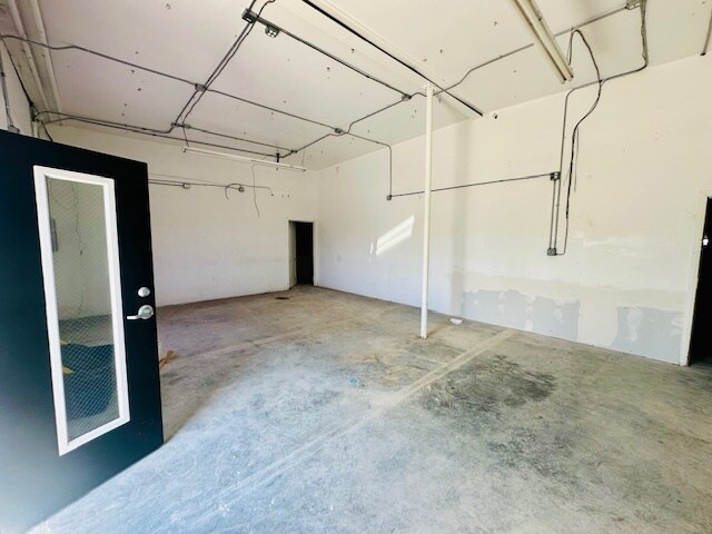 7358 Radford Ave, North Hollywood, CA à vendre - Photo de l’immeuble – Image 2 sur 13