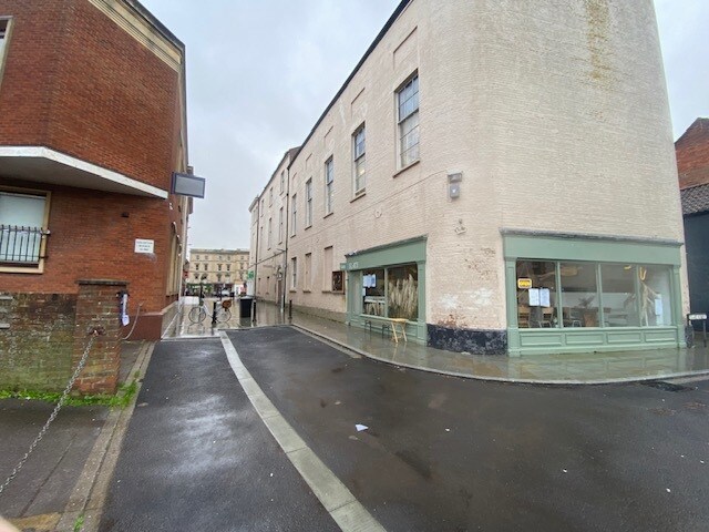 1 Clare St, Bridgwater à louer Photo principale– Image 1 sur 7