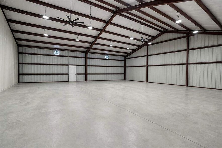 613 Tallapoosa St W, Bremen, GA à louer - Photo intérieure – Image 3 sur 6