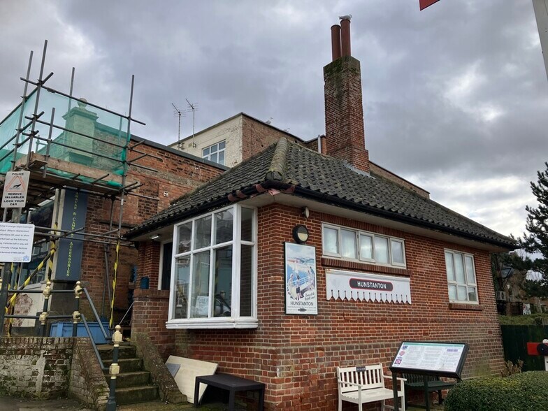 1-5 Le Strange Ter, Hunstanton à louer - Photo de l’immeuble – Image 2 sur 3