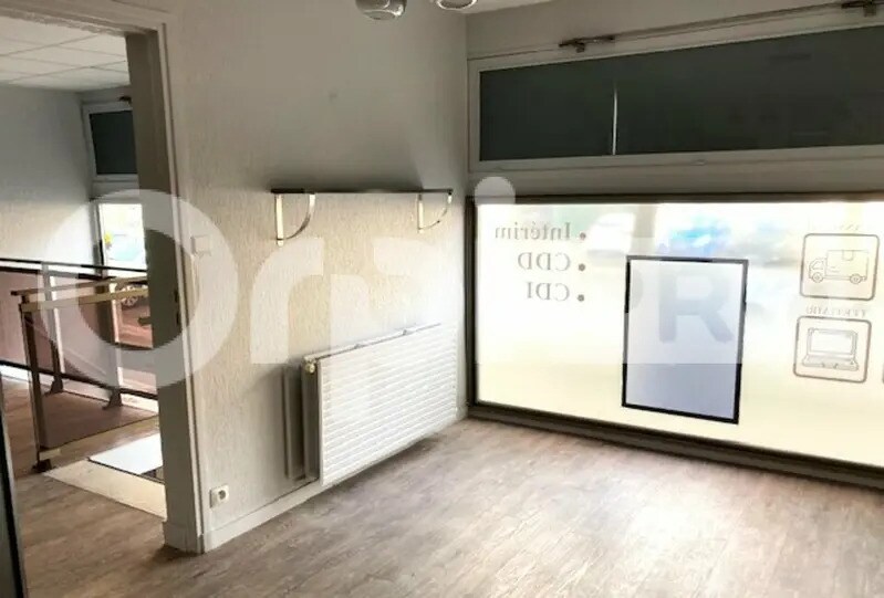 Bureau dans Orléans à vendre - Photo intérieure – Image 1 sur 5