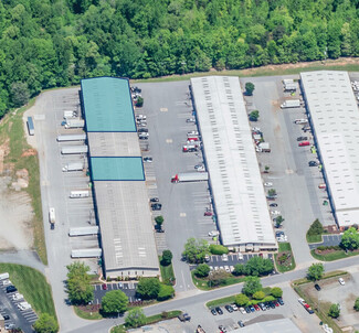 Plus de détails pour 1255 S Park Dr, Kernersville, NC - Industriel/Logistique à louer