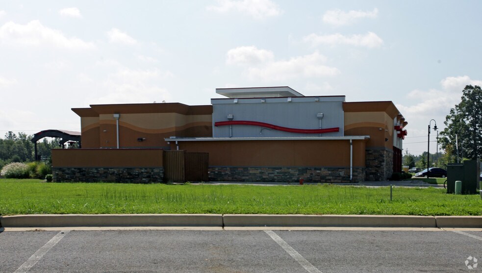 10440 O'donnell Pl, Waldorf, MD à vendre - Photo de l’immeuble – Image 2 sur 2