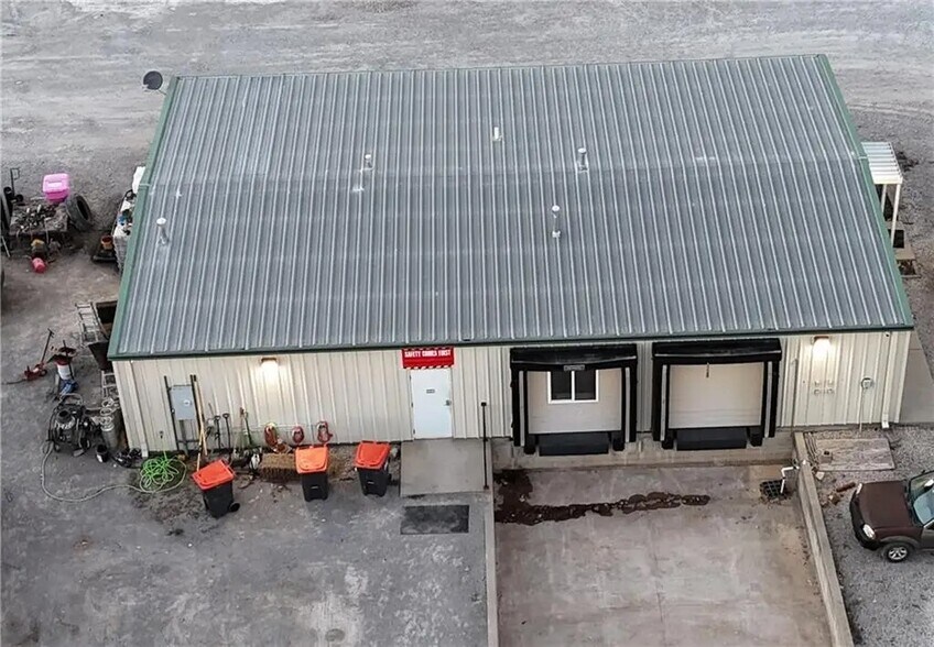 3001 N Rotary Ter, Pittsburg, KS à vendre - Photo de l’immeuble – Image 2 sur 11