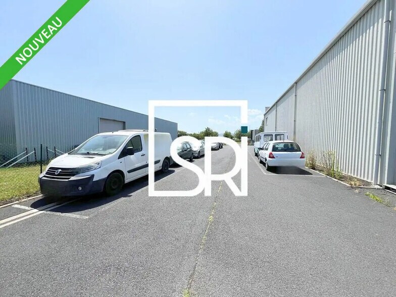 Industriel/Logistique dans Cournon-d'Auvergne à vendre - Photo principale – Image 1 sur 1