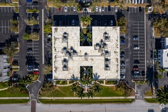 9600 Koger Blvd N, Saint Petersburg, FL - Vue aérienne vue de carte - Image1