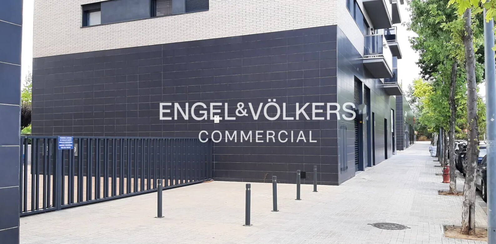 Sabadell, BAR 08206 - Lot 6 - - Photo intérieure - Image 1 of 6