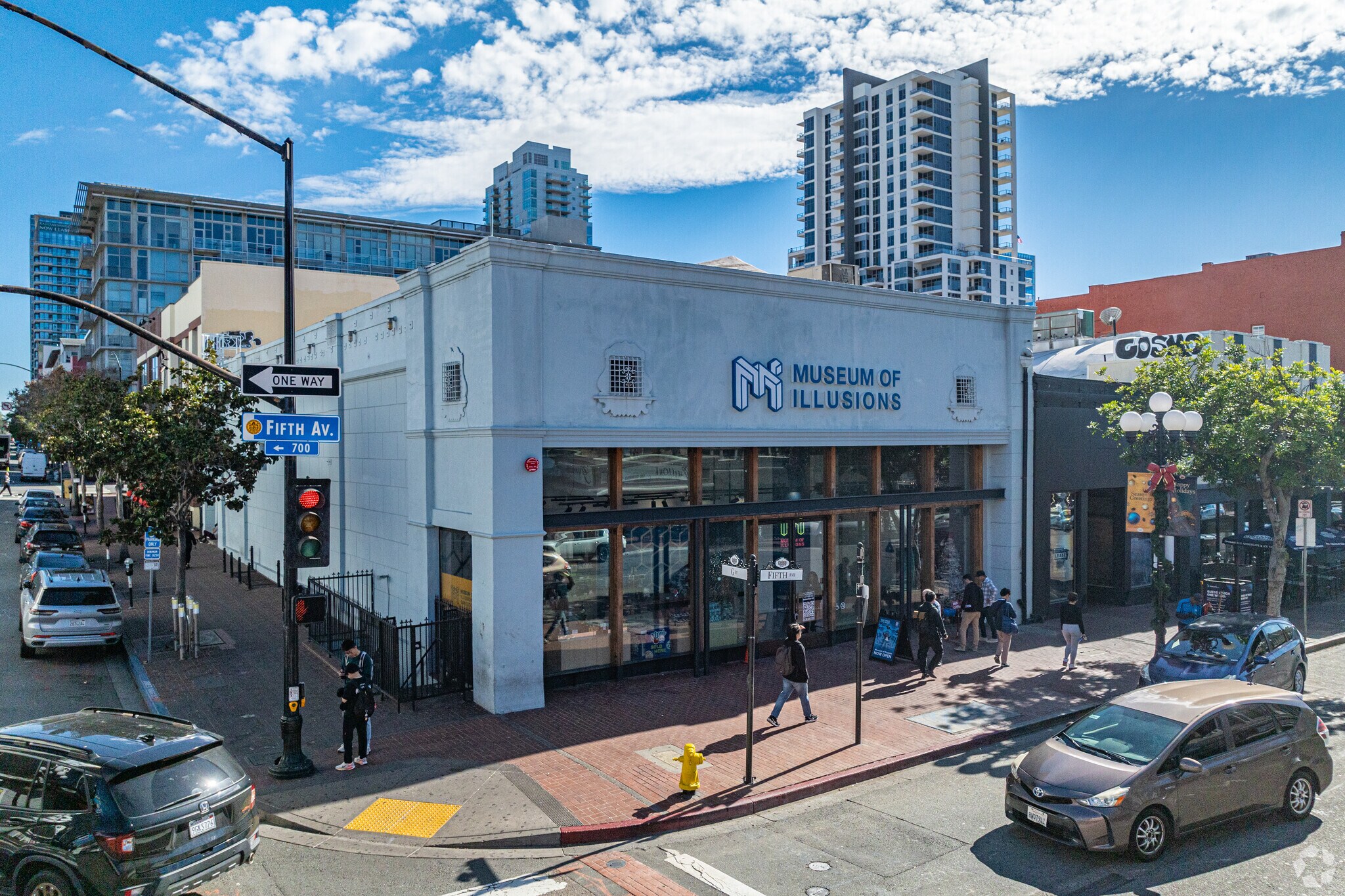 665 5th Ave, San Diego, CA à vendre Photo principale– Image 1 sur 5