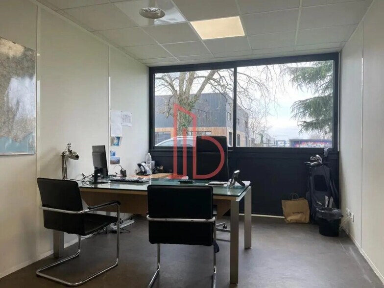 Bureau dans Bordeaux à louer - Photo de l’immeuble – Image 3 sur 4
