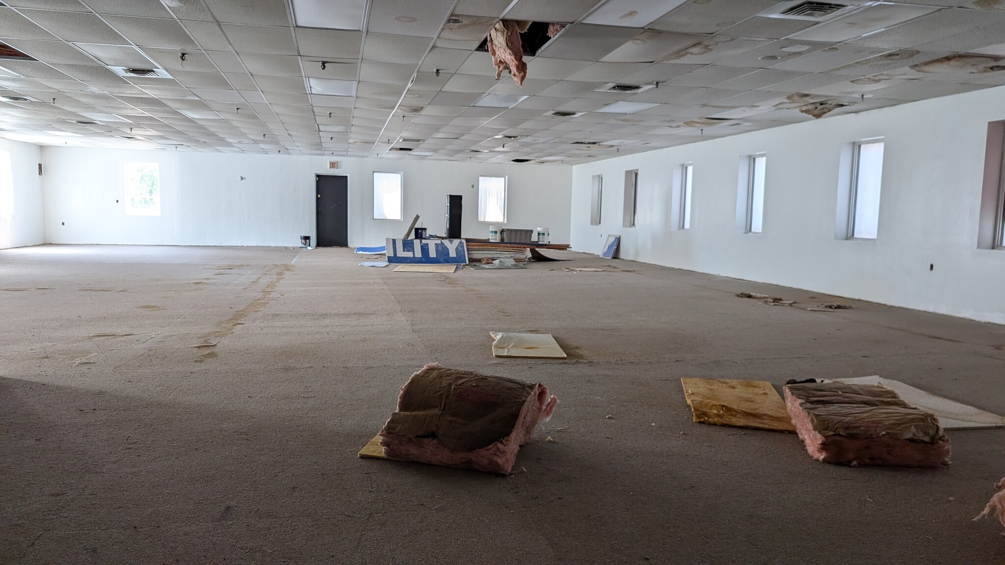 1088 Boston Post Rd, West Haven, CT à louer Photo intérieure– Image 1 sur 4