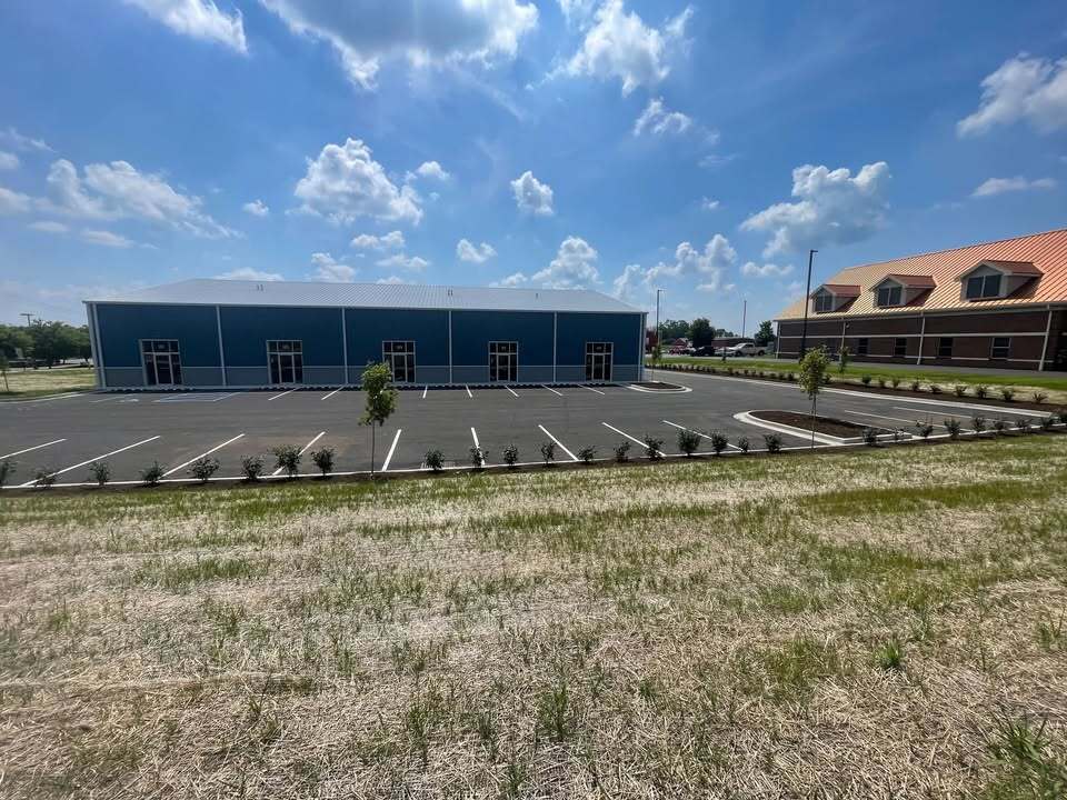 101 John C Watts dr, Nicholasville, KY à vendre Photo principale– Image 1 sur 20