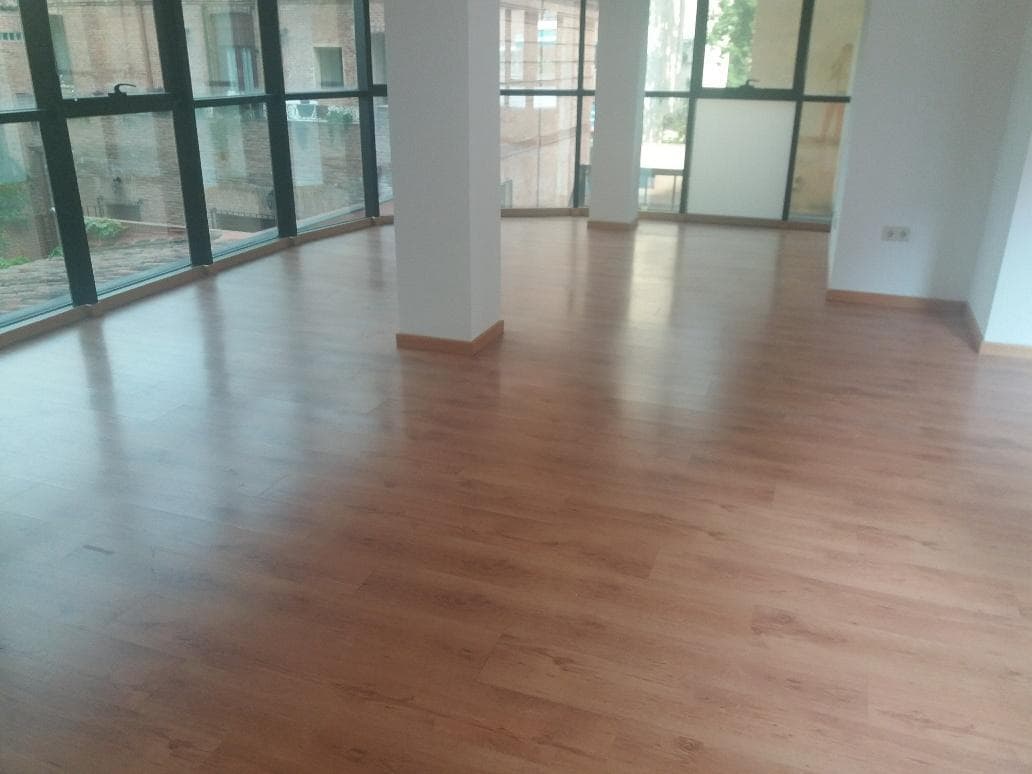 Bureau dans Alcalá de Henares, Madrid à louer Photo intérieure– Image 1 sur 7