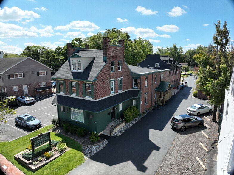 39 E Main St, Marlton, NJ à louer – Image 2 sur 30