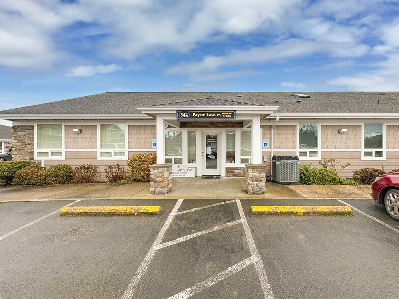 542-544 N 5th Ave, Sequim, WA à louer - Photo de l’immeuble – Image 2 sur 16