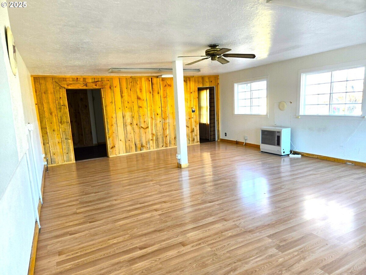 View Photo