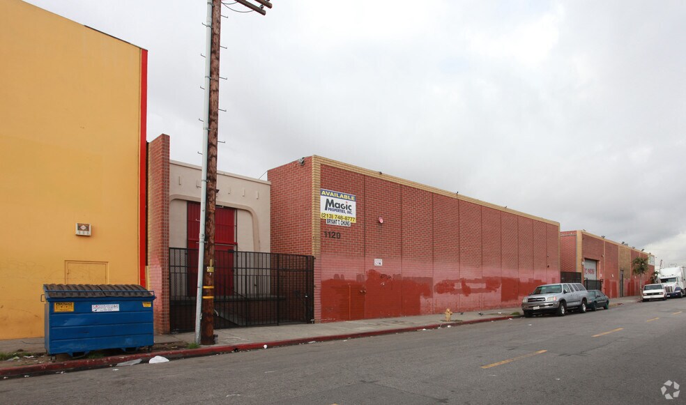 1010 E 10th St, Los Angeles, CA à vendre - Photo de l’immeuble – Image 2 sur 3