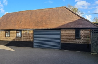 Greyfriars Ln, Storrington à louer Photo intérieure– Image 2 sur 4