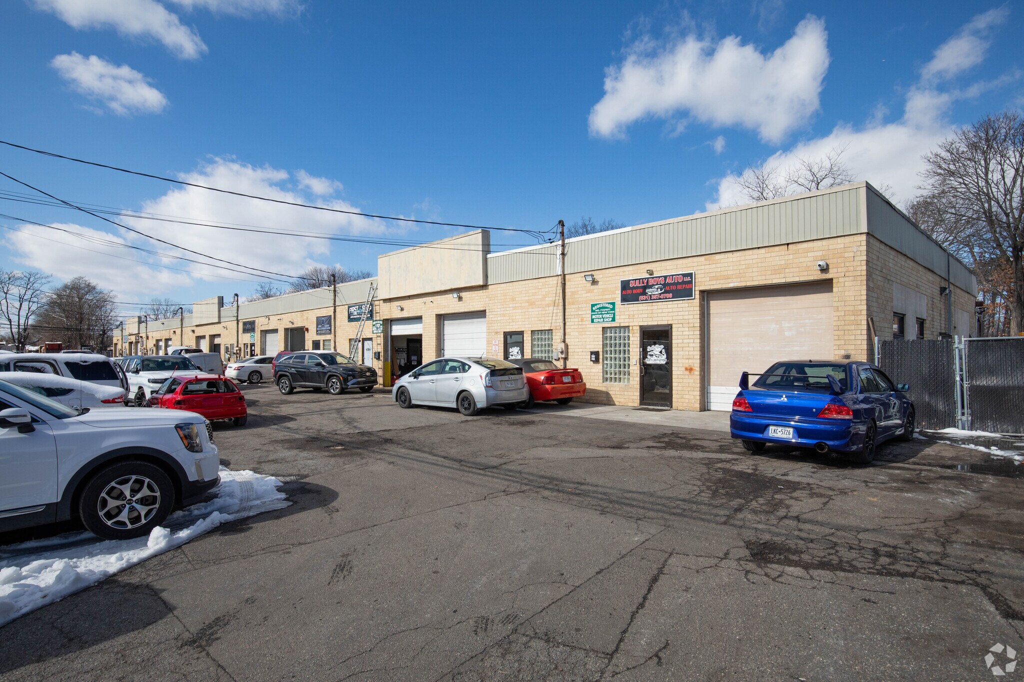 801-823 S 1st St, Ronkonkoma, NY à louer Photo principale– Image 1 sur 17