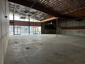 802-844 W El Camino Real, Sunnyvale, CA à louer Photo intérieure– Image 1 sur 2