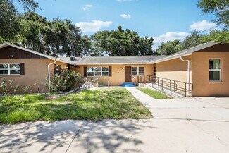 Plus de détails pour 201 Rosefield Ave, Leesburg, FL - Santé à vendre