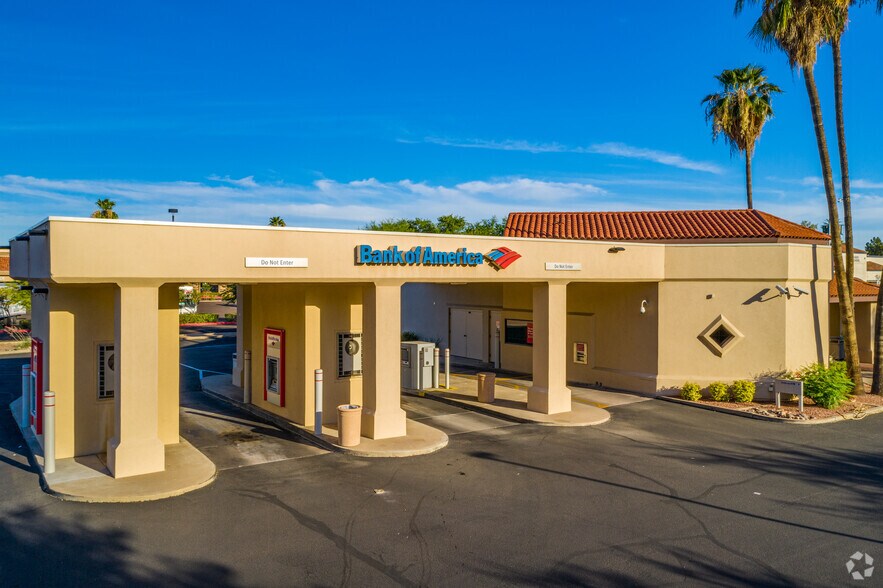 2998 N Alma School Rd, Chandler, AZ à louer - Photo de l’immeuble – Image 3 sur 17
