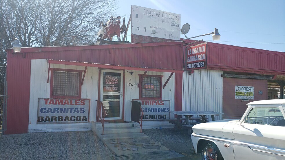 13655 S US Highway 181, San Antonio, TX à vendre - Photo de l’immeuble – Image 2 sur 11