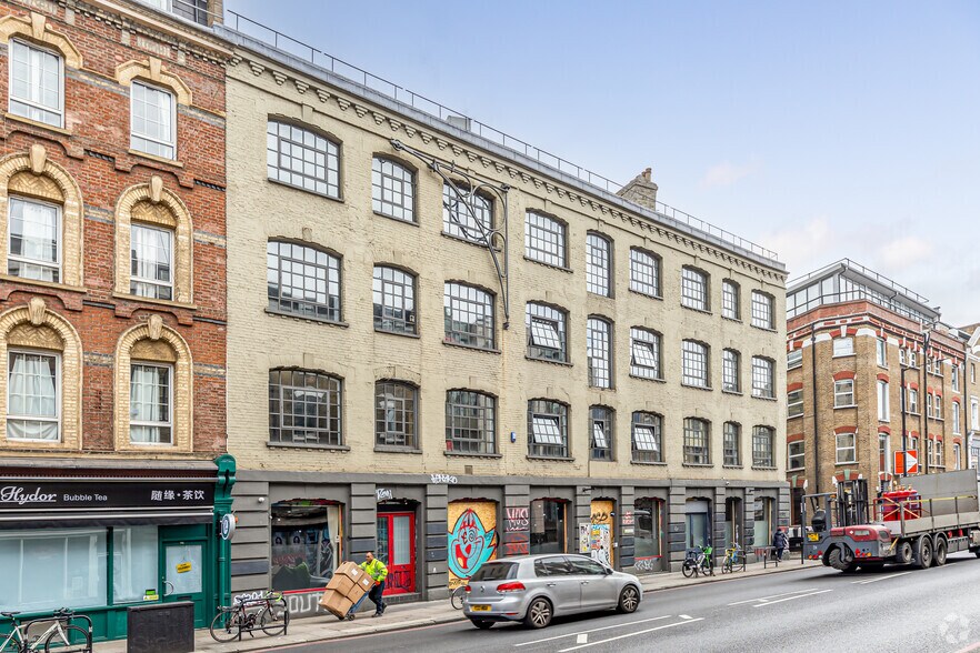 64-68 Commercial St, Londres à louer - Photo de l’immeuble – Image 2 sur 2