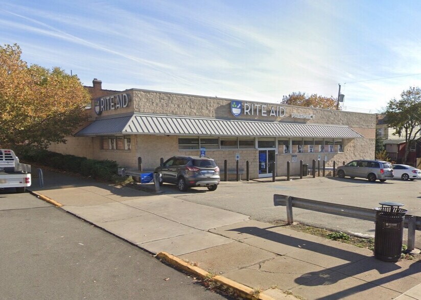1800 Morningside Ave, Pittsburgh, PA à vendre - Photo de l’immeuble – Image 2 sur 4