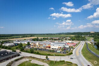 100-164 Chesterfield Commons East Rd, Chesterfield, MO - VUE AÉRIENNE  vue de carte - Image1