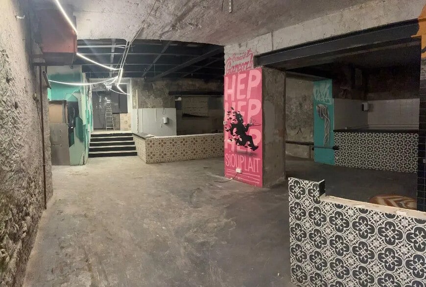 Local commercial dans Annecy à louer - Photo intérieure – Image 2 sur 6