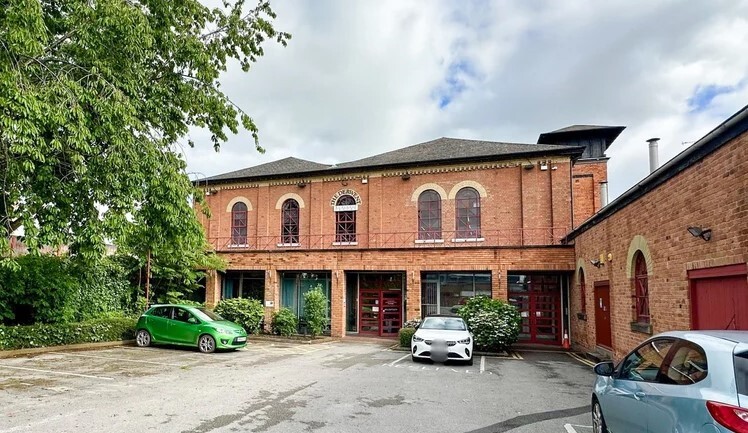 Clarke St, Derby à louer - Photo de l’immeuble – Image 1 sur 2