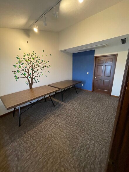 8109-8115 Lima Rd, Fort Wayne, IN à louer - Photo de l’immeuble – Image 3 sur 6