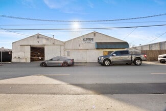 Plus de détails pour 8401 Baldwin St, Oakland, CA - Industriel/Logistique à vendre