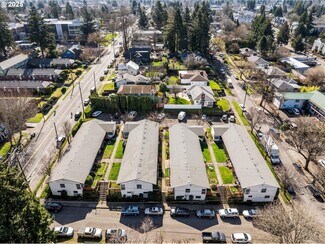 Plus de détails pour 5104 SE Clinton St, Portland, OR - Logement à vendre