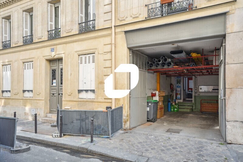 Bureau dans Paris à vendre - Photo de l’immeuble – Image 2 sur 19