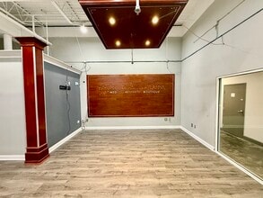 690 Miami Cir NE, Atlanta, GA à louer Photo intérieure– Image 2 sur 13