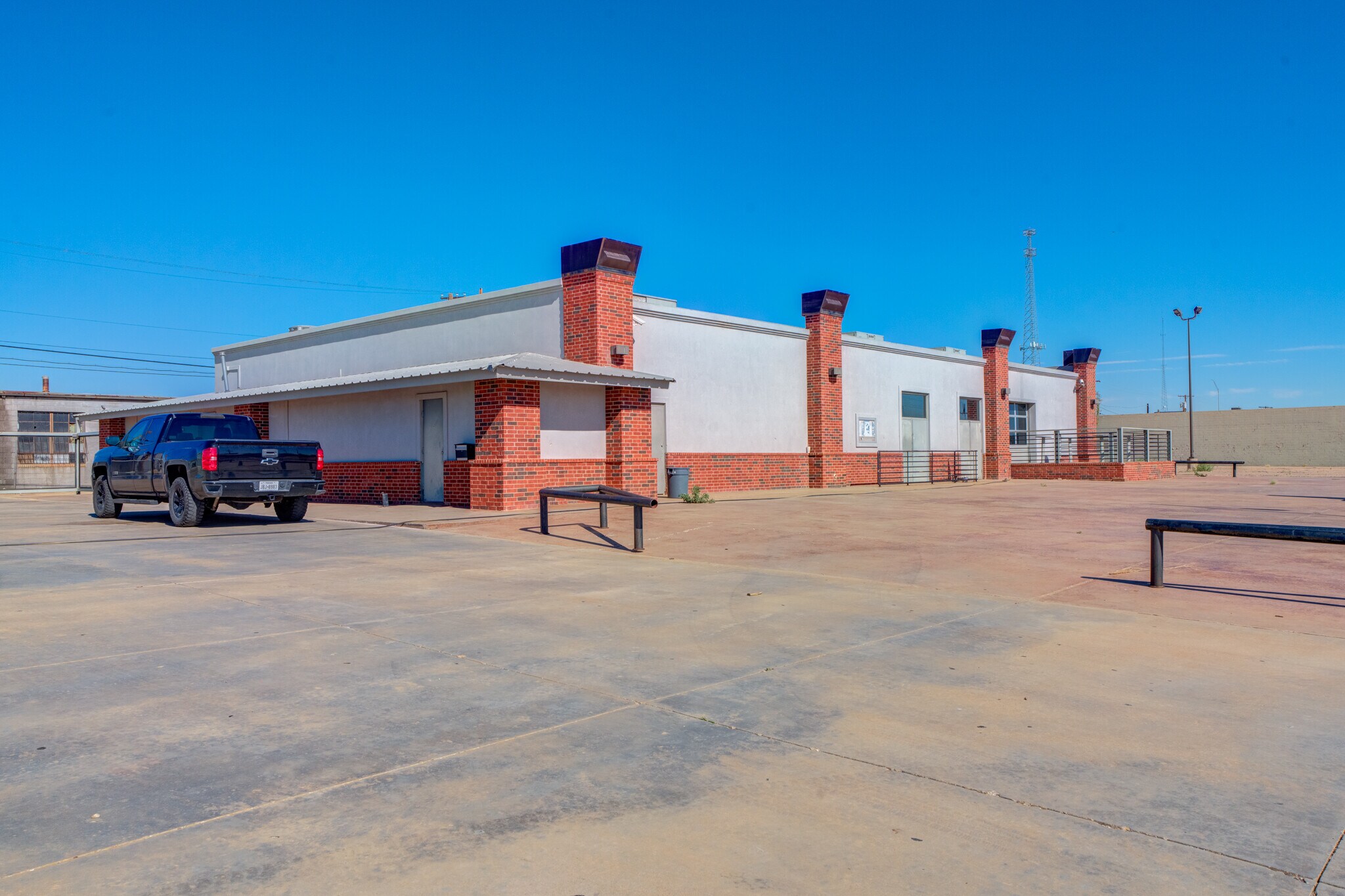 1928 Buddy Holly Ave, Lubbock, TX à vendre Photo de l’immeuble– Image 1 sur 29