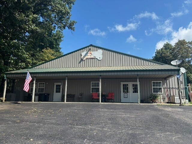 5330 1250 S, Haubstadt, IN à vendre - Photo principale – Image 1 sur 11