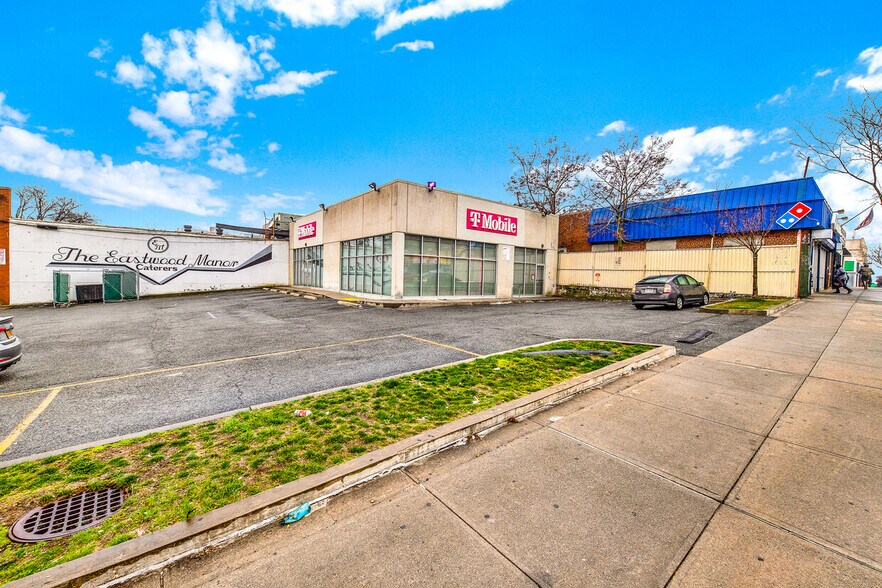 3377 Eastchester Rd, Bronx, NY à louer - Photo principale – Image 1 sur 5