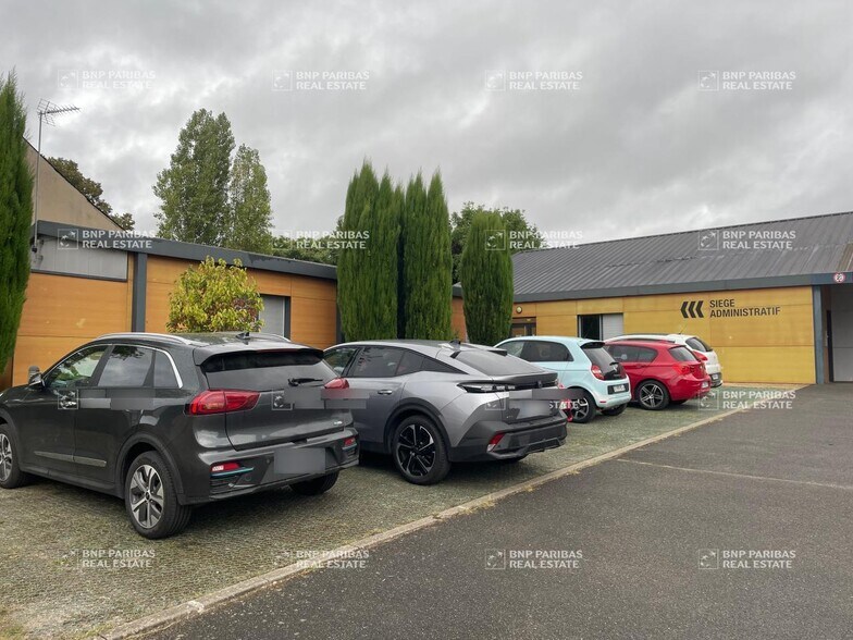 Bureau dans Orléans à vendre - Photo de l’immeuble – Image 1 sur 11