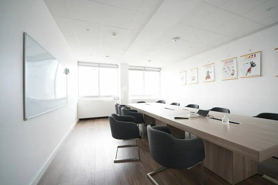 Bureau dans Lyon à louer Photo de l’immeuble– Image 1 sur 13