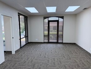 5520-5528 Old Bullard Rd, Tyler, TX à louer Photo intérieure– Image 2 sur 5