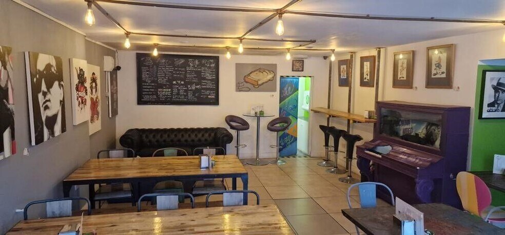 208-210 Brighton Rd, Coulsdon à vendre - Photo intérieure – Image 3 sur 12