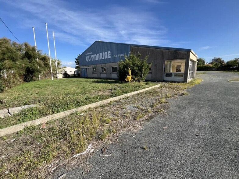 27 Rue Des Cayannes, LE CHATEAU-D'OLERON à vendre - Photo de l’immeuble – Image 3 sur 16