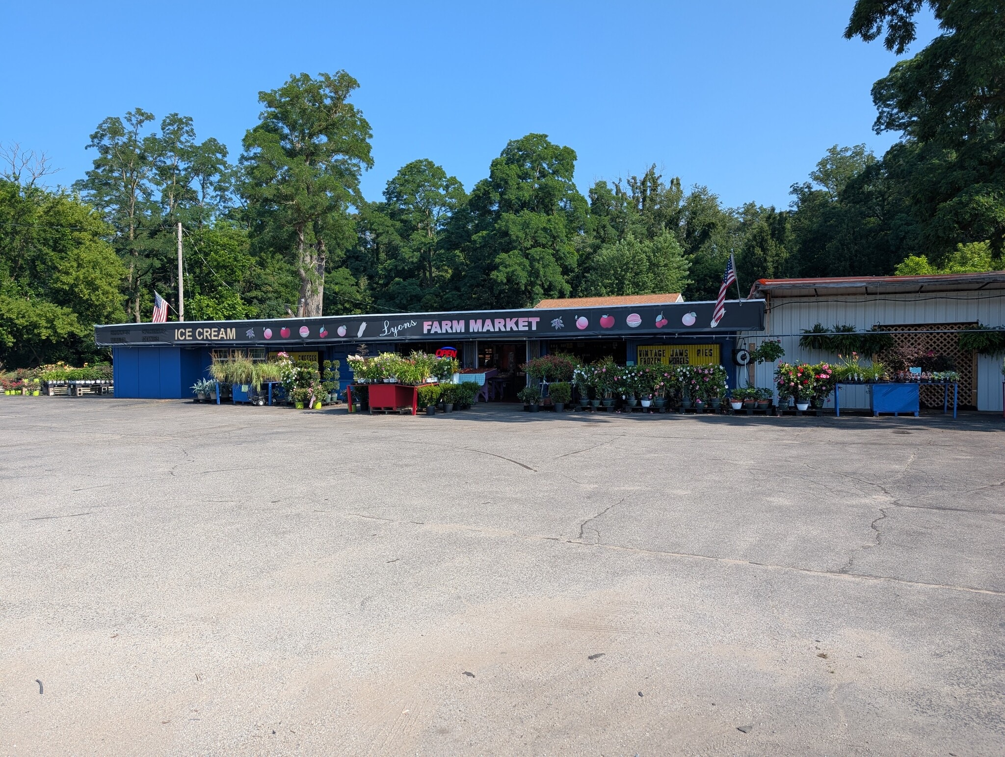 6821 124th Ave, Fennville, MI à vendre Photo principale– Image 1 sur 8